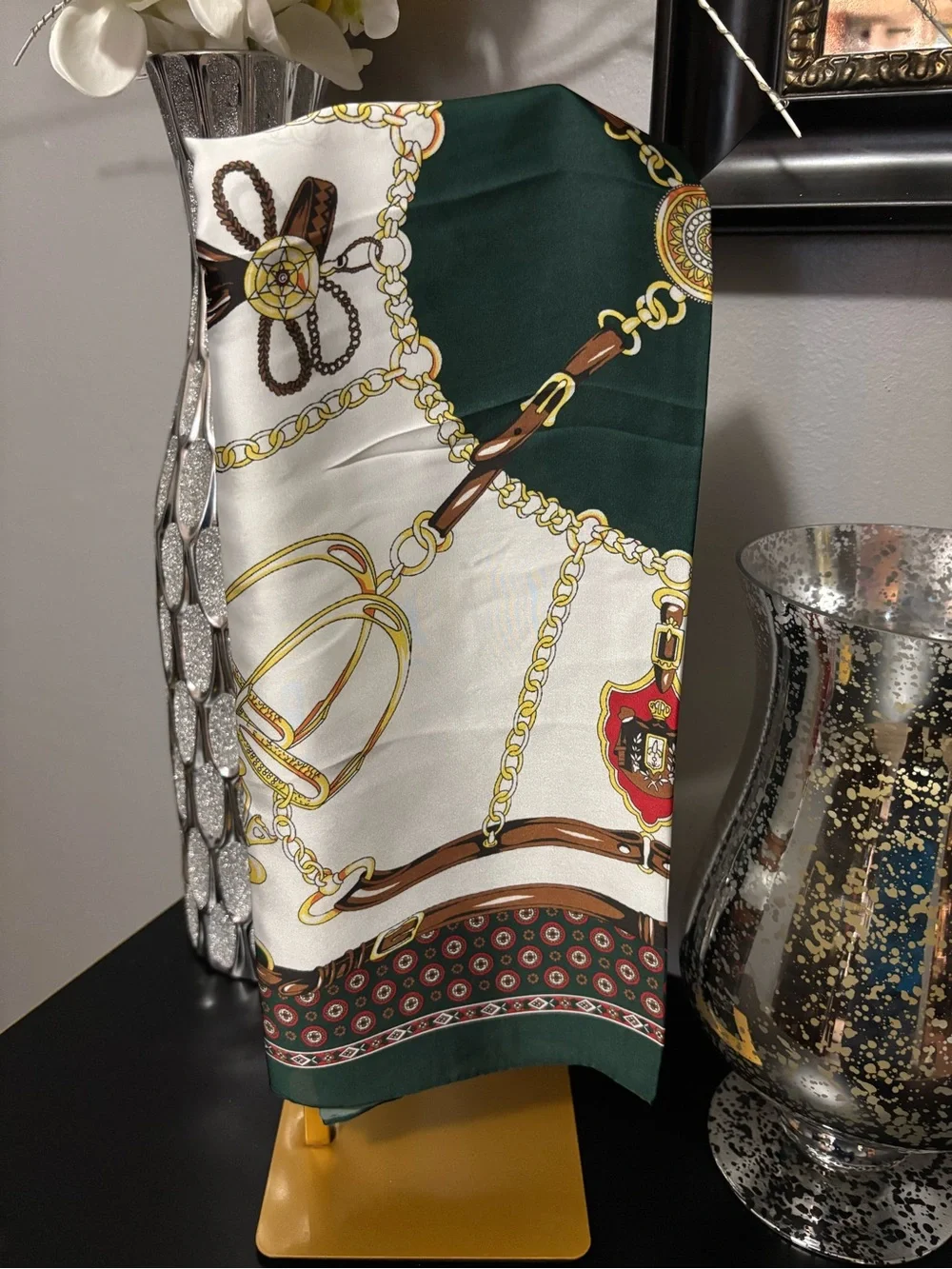 Green & White Chain Print Silk Feel Scarf